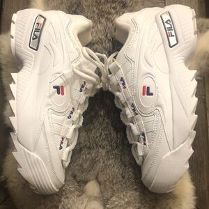 Fila Women's D-Formation Sneakers White/Navy/Red Disruptor Platform Women’s Sz 9